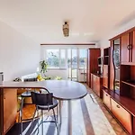 Fat Kaz Apartment